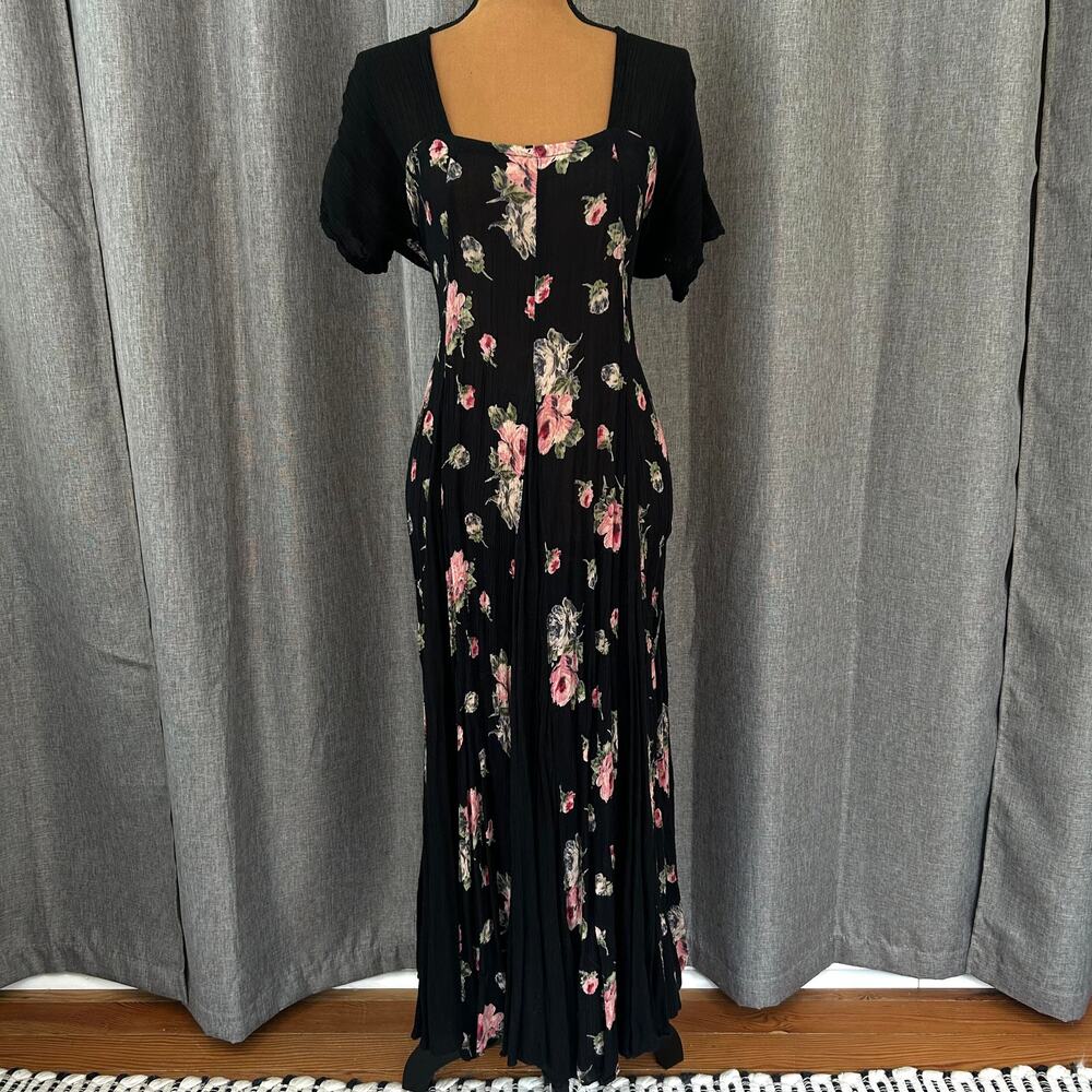 Vintage 90s Black Floral Maxi Pleated Dress Lola P Size Medium